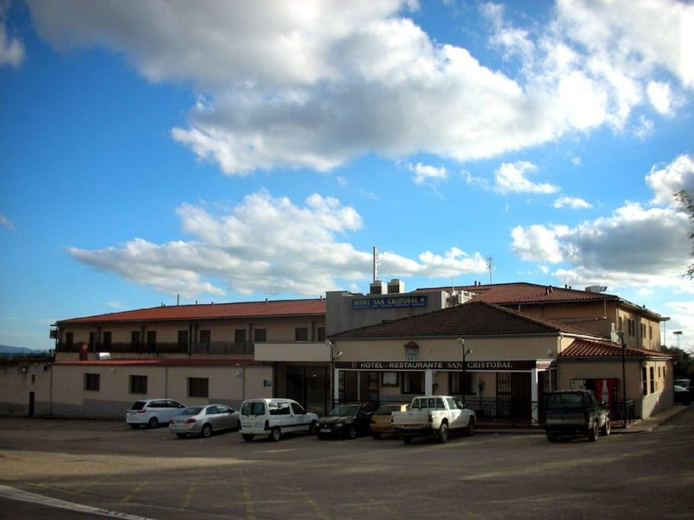 Hotel San Cristobal Cória Exterior foto